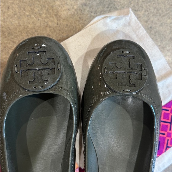 Tory Burch Minnie Travel Ballet Flats MOSS Size 11 NWT - Picture 3 of 7